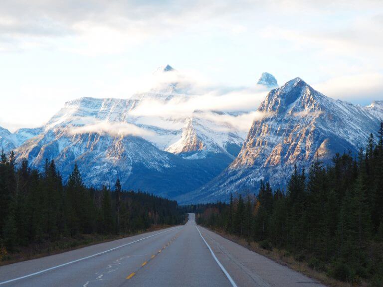 Glacier adventures: Columbia Icefields & Banff National Park