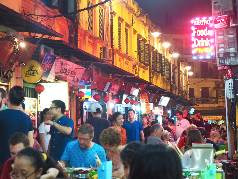 A backpacker's guide to Hanoi, Vietnam