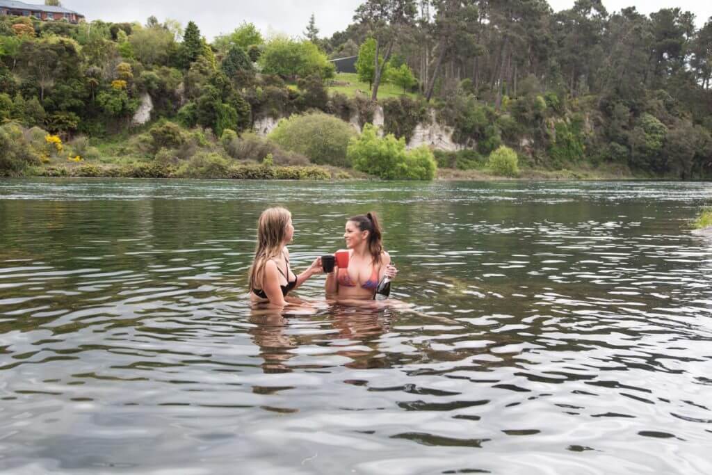 A Backpackers Guide To Taupo, New Zealand | Where's Mollie? A UK Travel and Adventure Lifestyle Blog-11