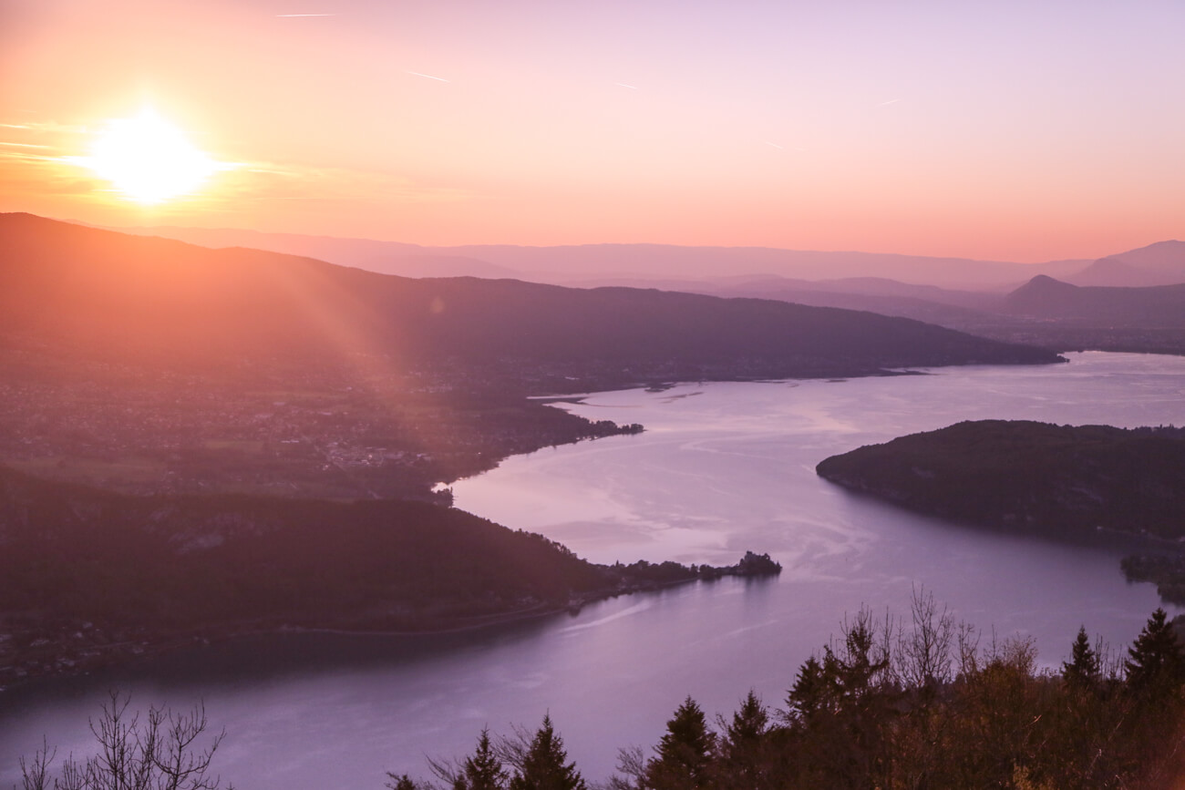 A SPRING WEEKEND IN ANNECY, FRANCE