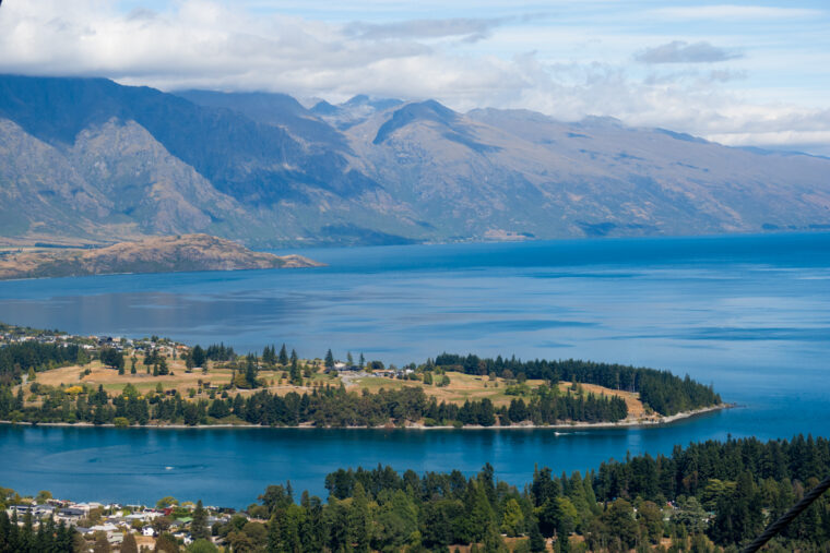 a-backpackers-guide-to-queenstown-new-zealand-wheres-mollie-a-travel-and-adventure-lifestyle-blog-18-e1503777982486-768x543