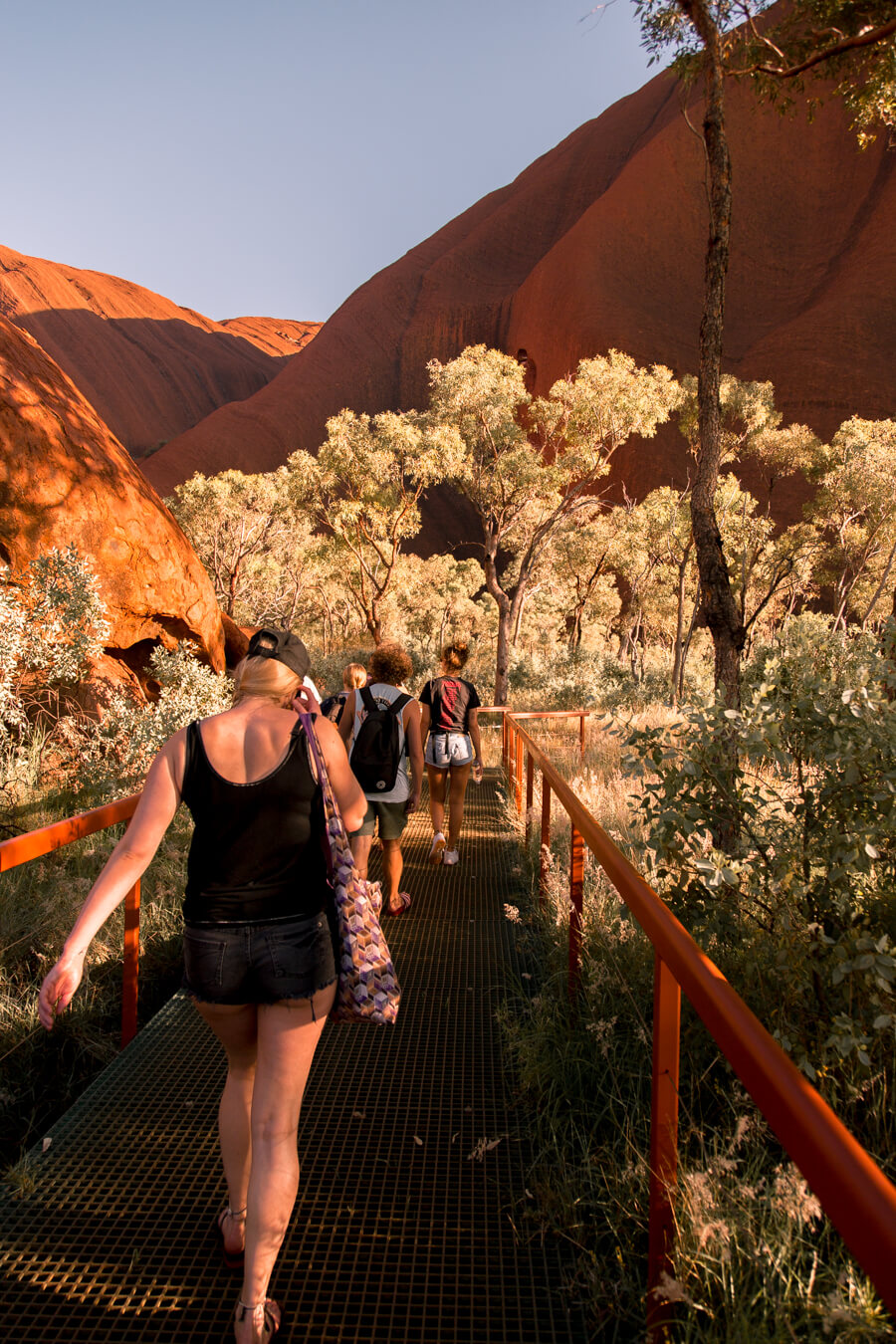 A 5 day Uluru Discovery tour with Topdeck | Where's Mollie? A travel and adventure lifestyle blog