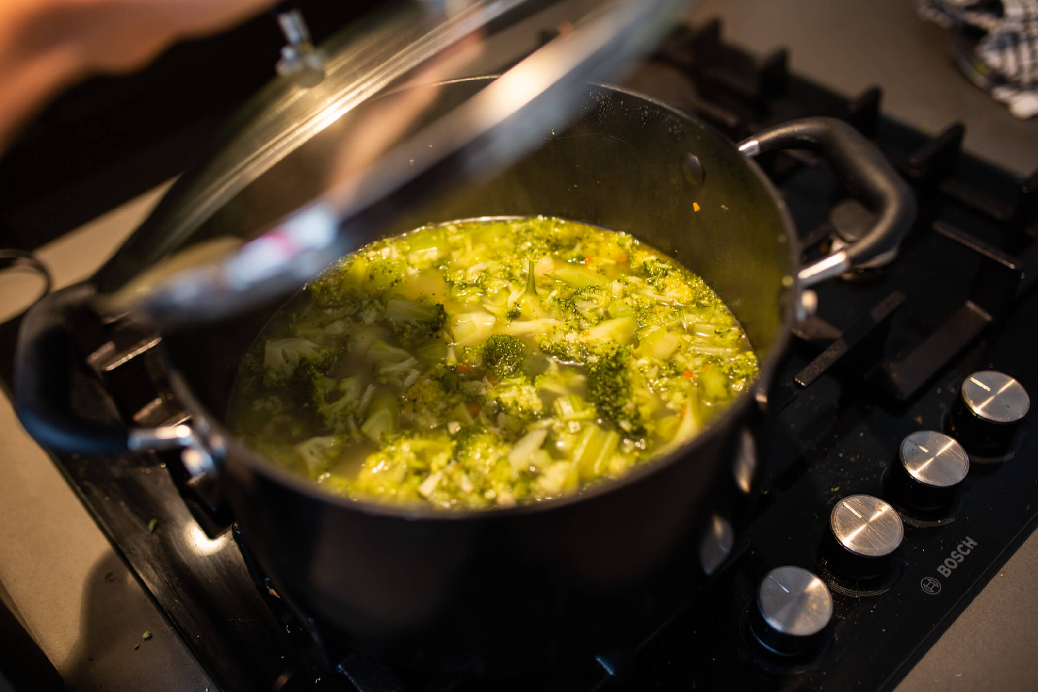 Recipe: Broccoli, spinach and mint soup