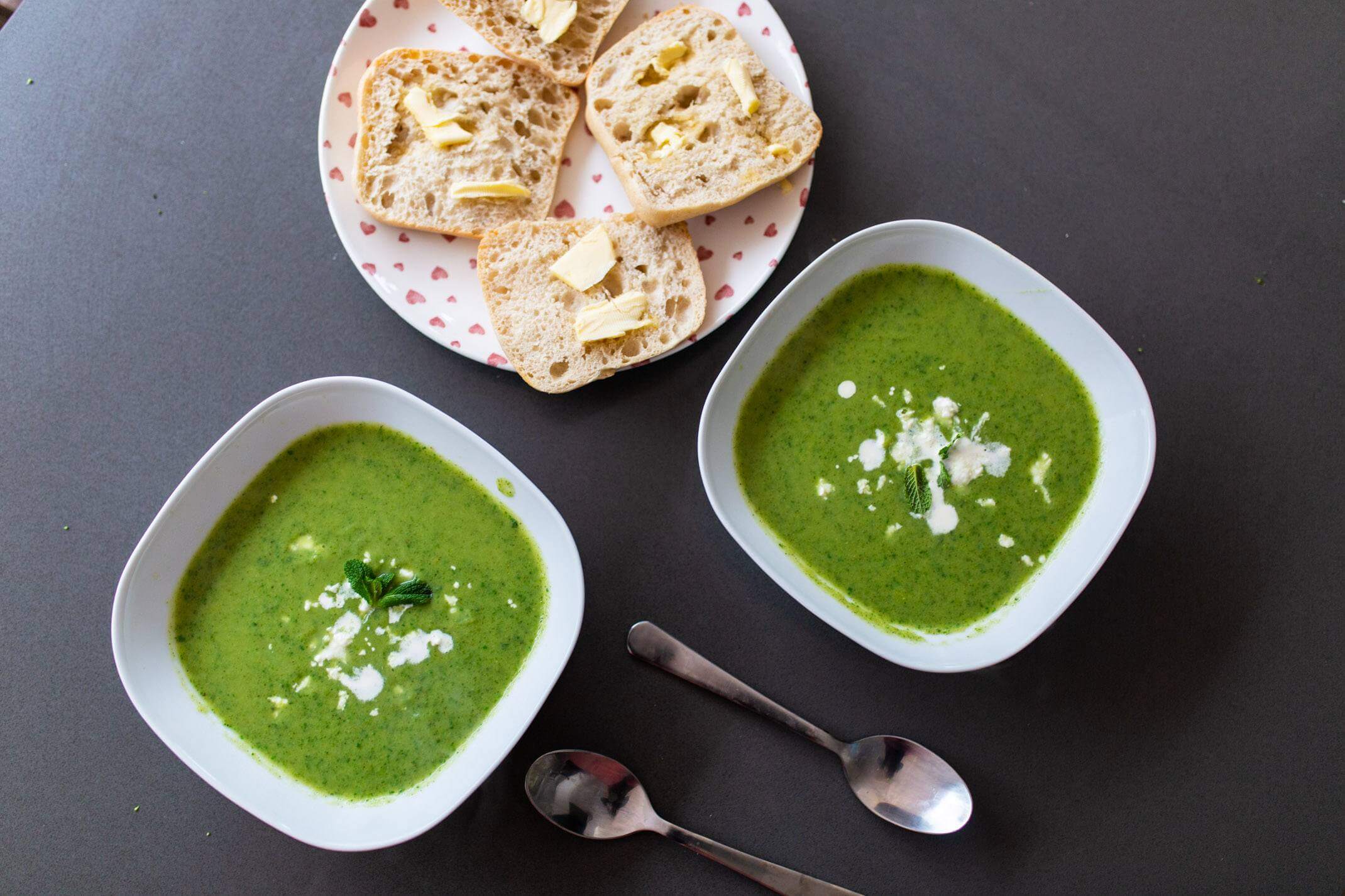 Recipe: Broccoli, spinach and mint soup