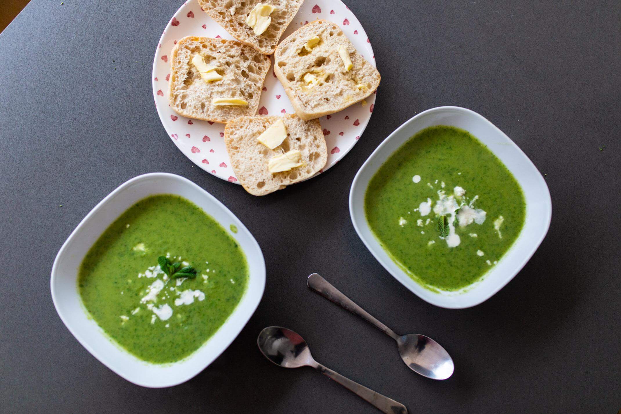 Recipe: Broccoli, spinach and mint soup