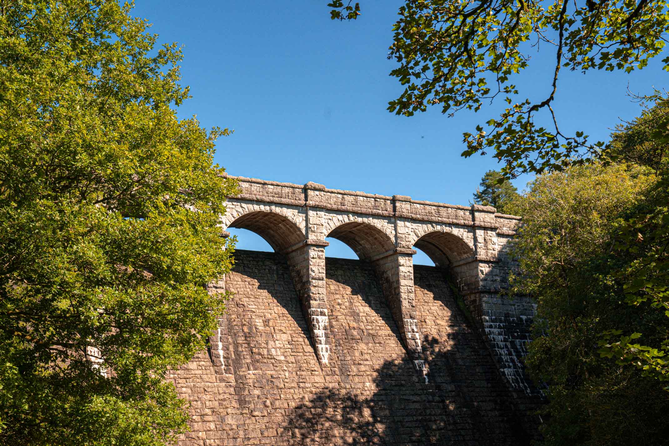 Burrator Reservoir: A guide to exploring Dartmoor National Park, Devon