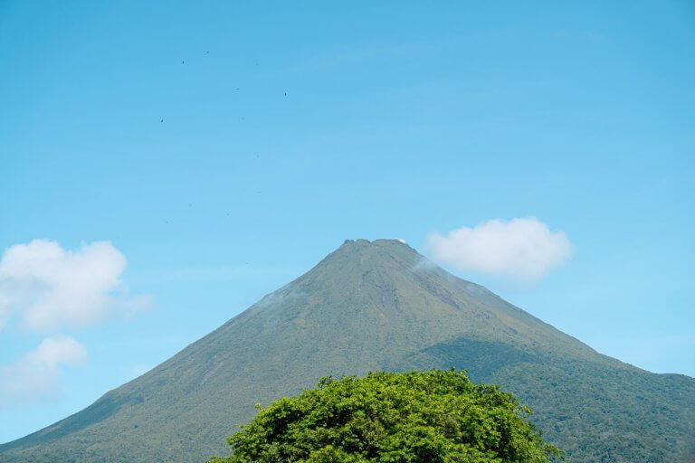 A guide to visit Arenal volcano, Costa Rica