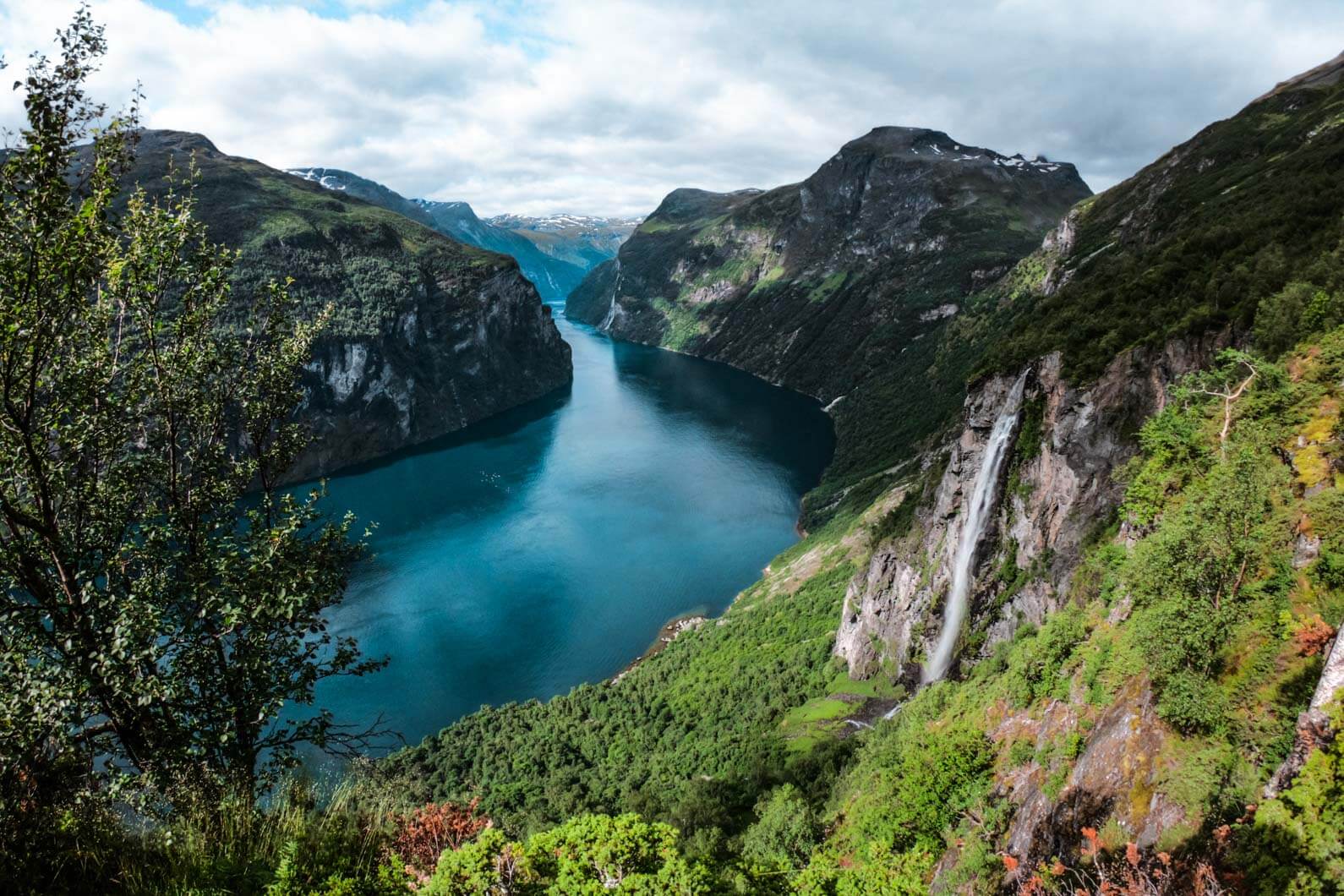 A 2-week road trip itinerary for Norway...​