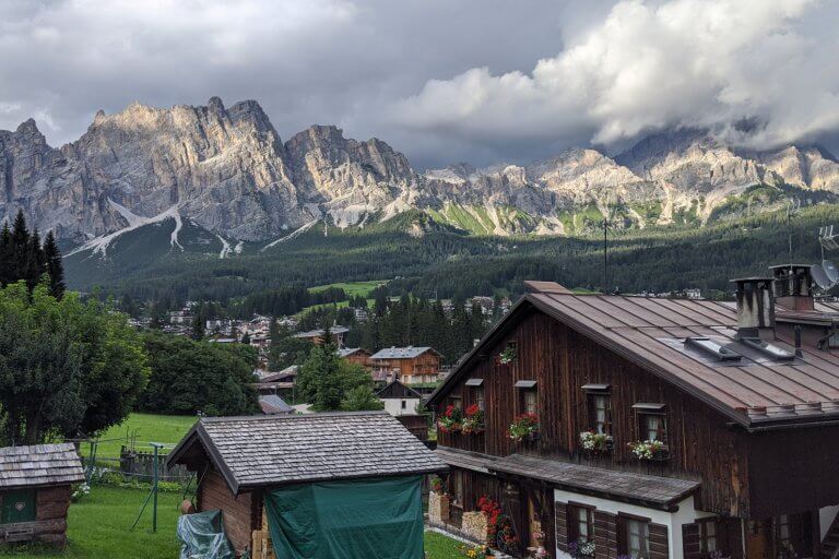 A Guide to Backpacking and Hiking in The Dolomites