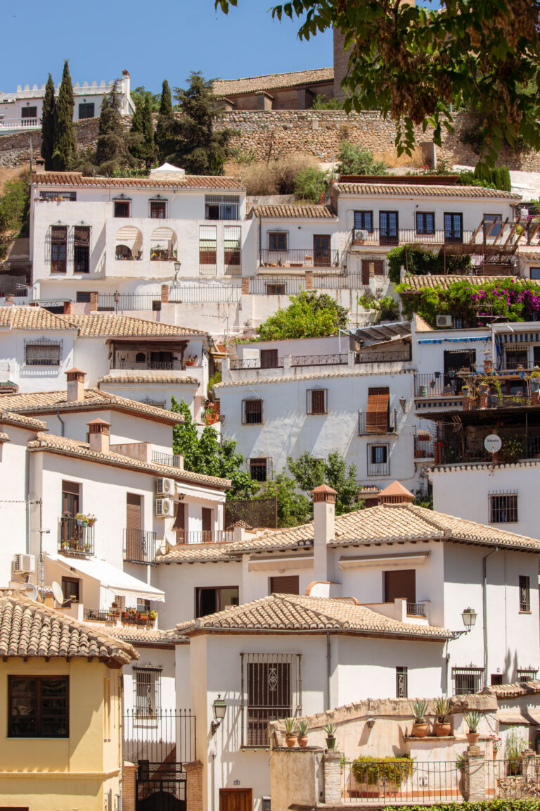 The Ultimate Granada Travel Guide